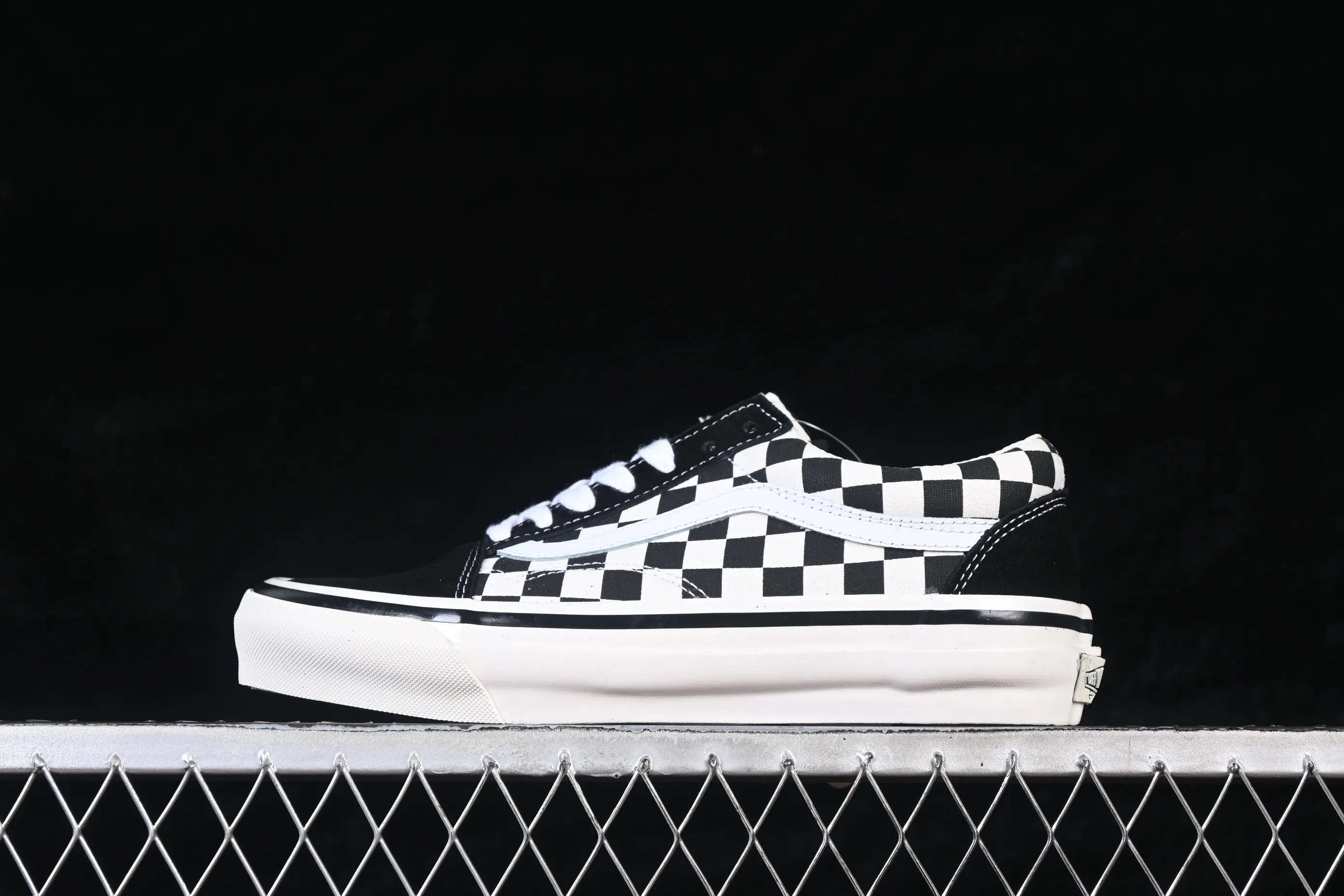 All categories Vans Vans series Vans Low Vans low-top Vans Old Skool high-end branch low-top casual sneakers VN0000E9MBPS